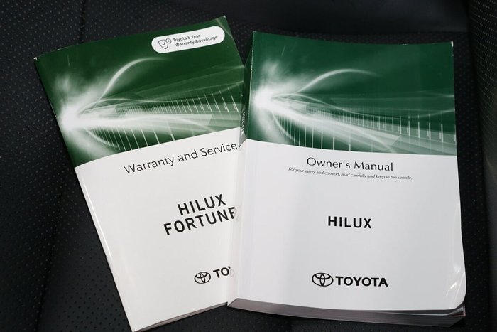 2025 Toyota Hilux Rogue 48V