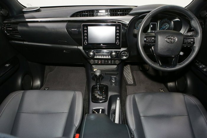 2025 Toyota Hilux Rogue 48V