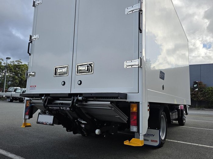 2025 Fuso Canter 515 WHITE