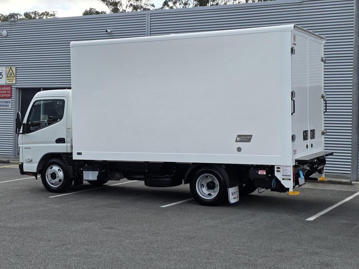 2025 Fuso Canter 515 WHITE