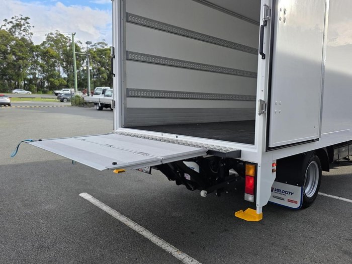 2025 Fuso Canter 515 WHITE