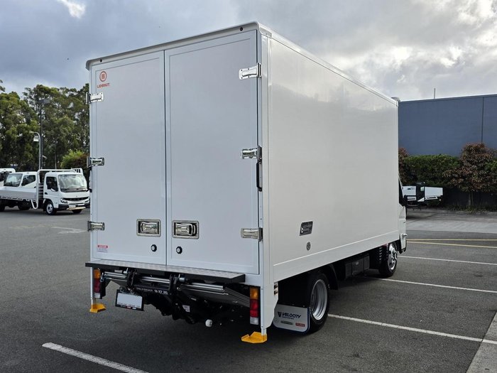 2025 Fuso Canter 515 WHITE