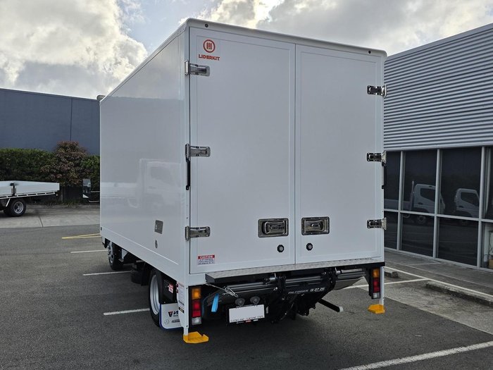 2025 Fuso Canter 515 WHITE
