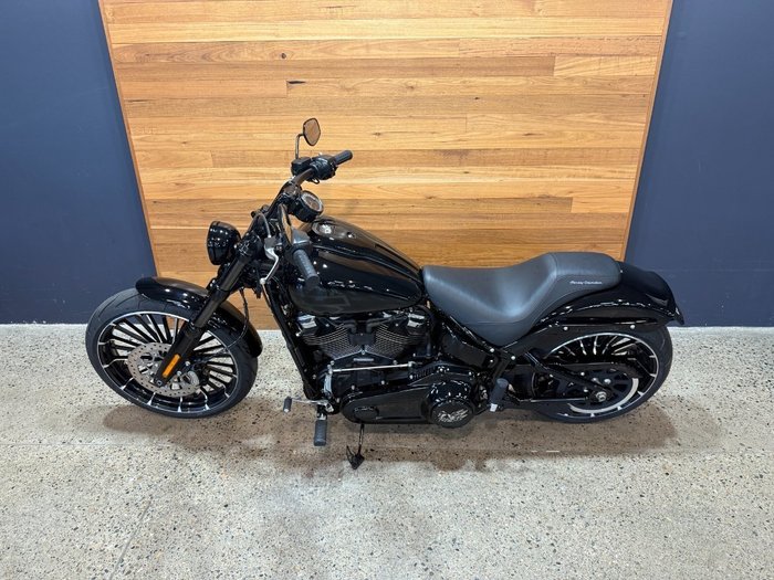 2025 Harley-davidson FXBR BREAKOUT (117) BLACK
