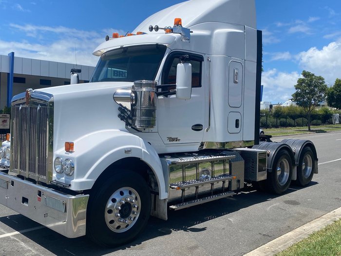 2021 Kenworth T610 Series T610SAR