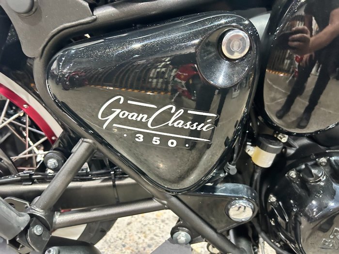 2025 Royal Enfield GOAN 350 RED