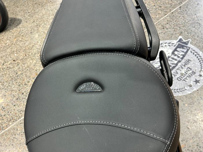 2025 Royal Enfield GOAN 350 RED