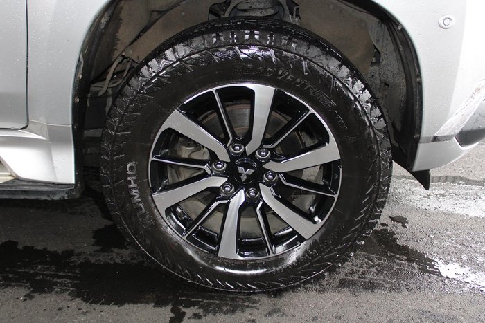 2016 Mitsubishi Pajero Sport Exceed