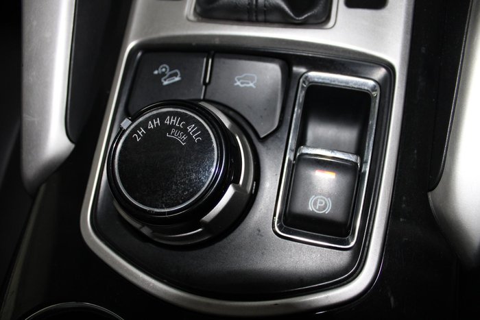 2016 Mitsubishi Pajero Sport Exceed