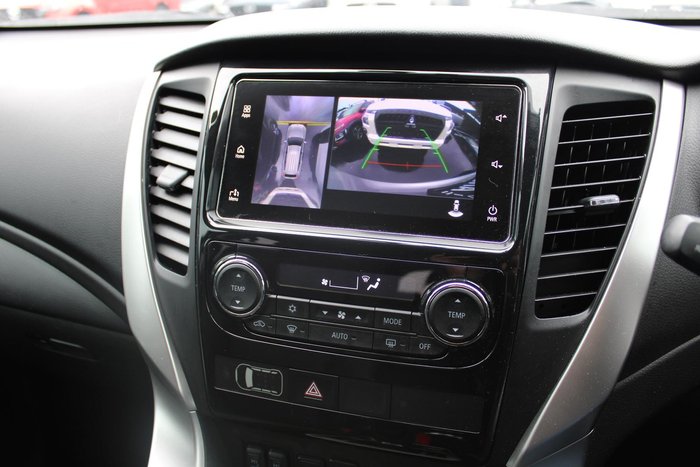 2016 Mitsubishi Pajero Sport Exceed