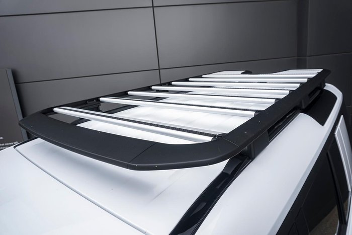 2025 Land Rover Defender 110 D250 S