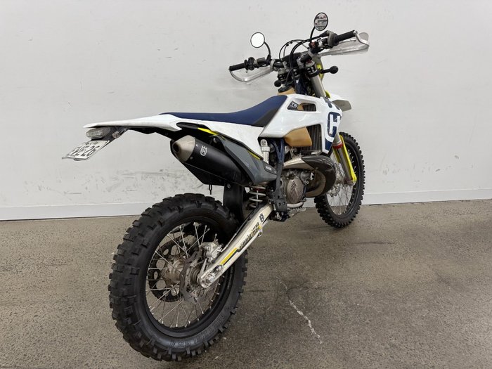2019 Husqvarna TE250i White