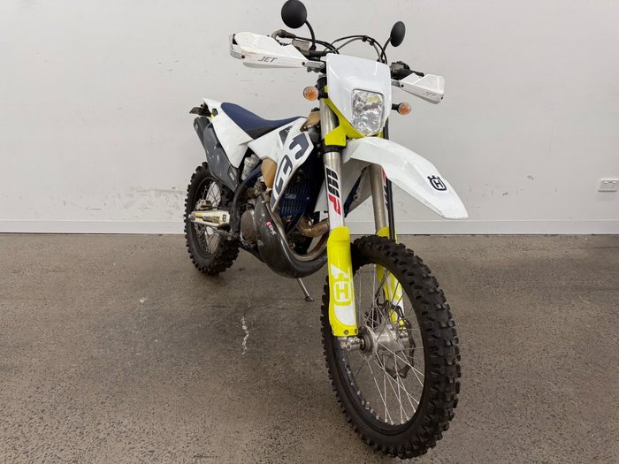 2019 Husqvarna TE250i White