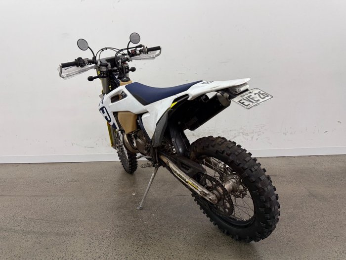 2019 Husqvarna TE250i White
