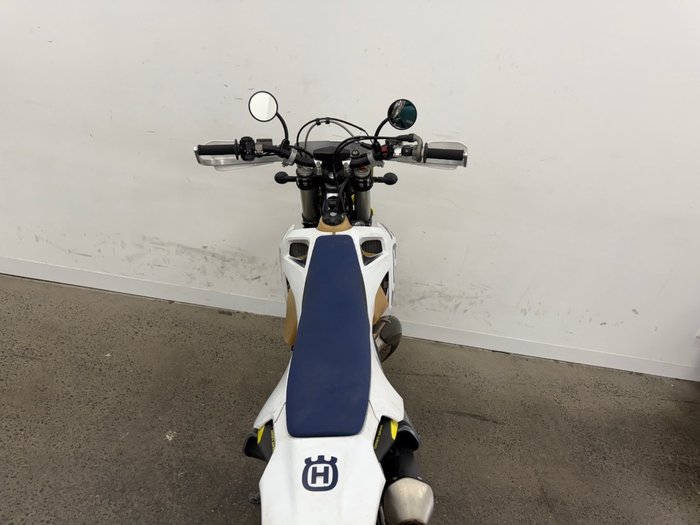 2019 Husqvarna TE250i White