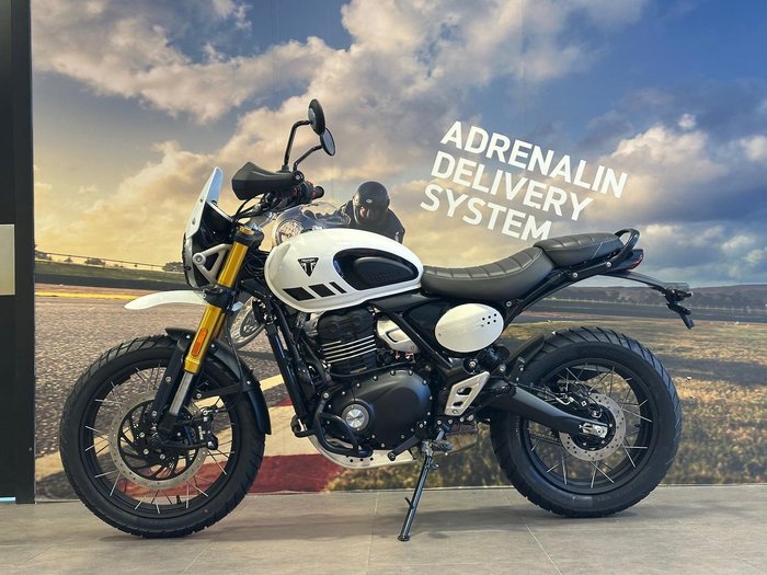 2025 Triumph Scrambler 400 XC Scrambler White