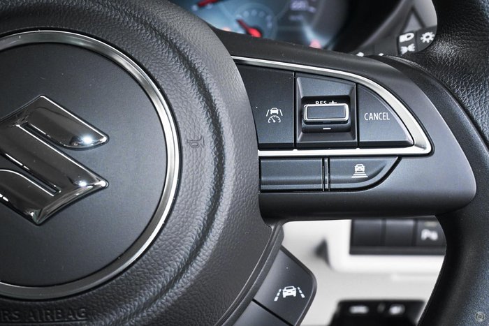 2025 Suzuki Swift Hybrid