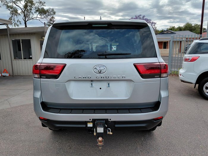 2022 Toyota Landcruiser GX