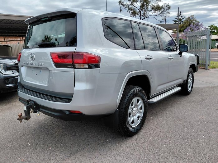 2022 Toyota Landcruiser GX