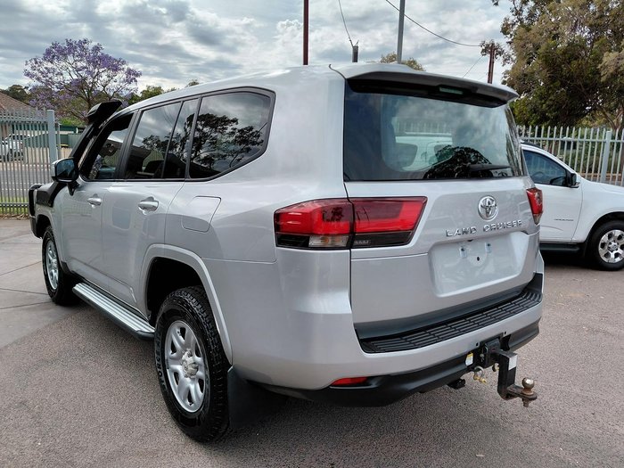 2022 Toyota Landcruiser GX