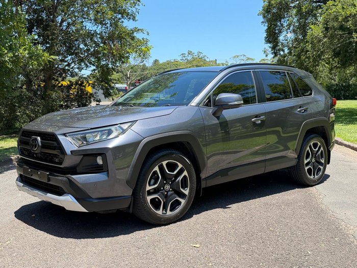 2020 Toyota RAV4 Edge