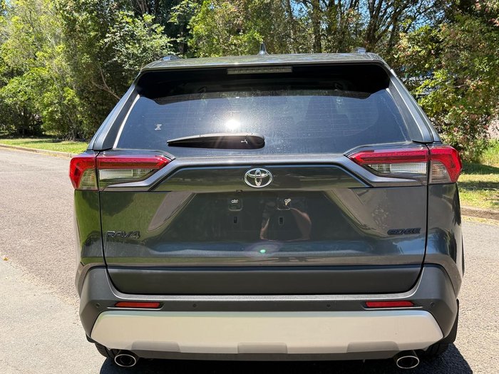 2020 Toyota RAV4 Edge