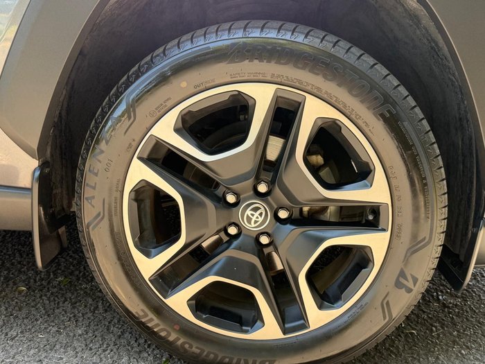 2020 Toyota RAV4 Edge