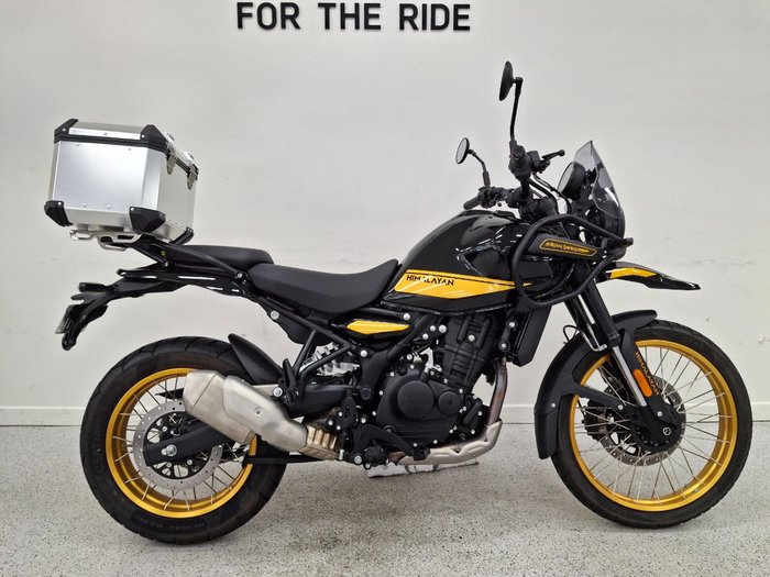 2025 Royal Enfield HIMALAYAN 450 Black