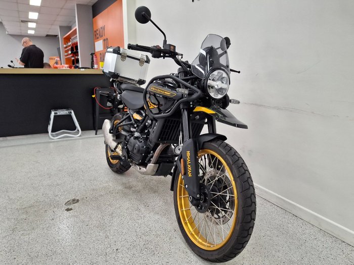2025 Royal Enfield HIMALAYAN 450 Black