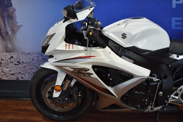 2009 Suzuki GSX-R750 White