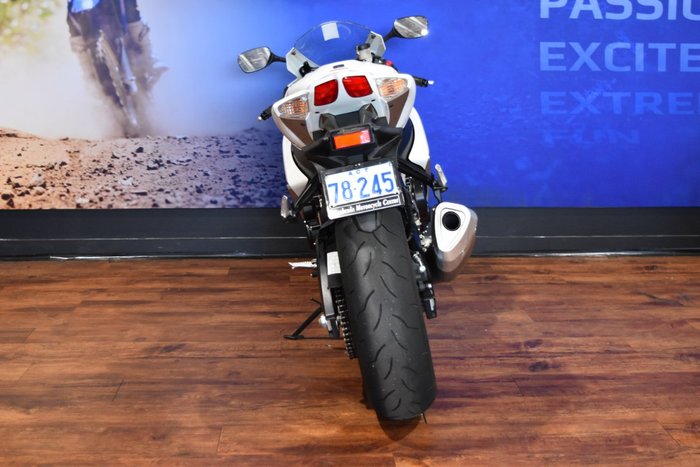 2009 Suzuki GSX-R750 White