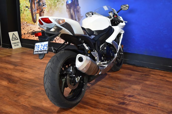 2009 Suzuki GSX-R750 White