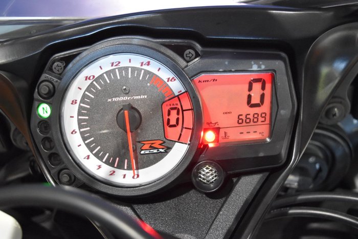 2009 Suzuki GSX-R750 White