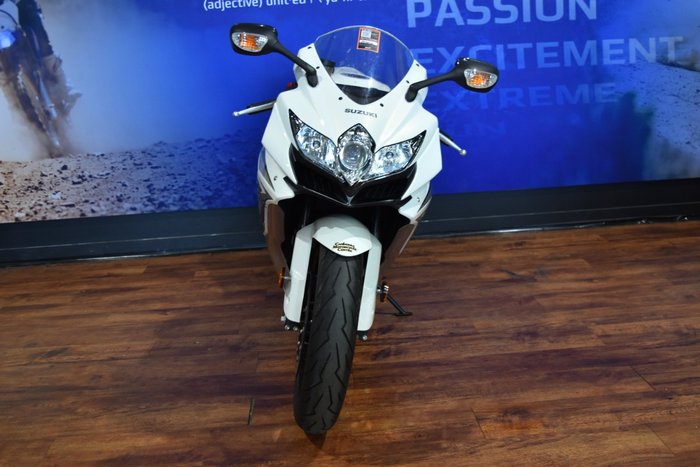 2009 Suzuki GSX-R750 White