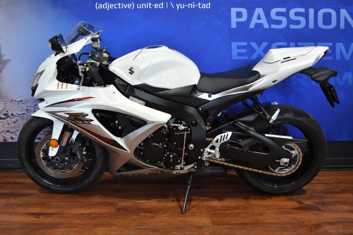 2009 Suzuki GSX-R750 White