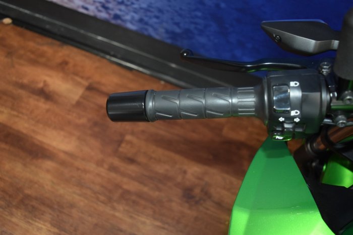 2022 Kawasaki Z400 Black