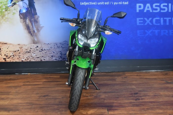 2022 Kawasaki Z400 Black