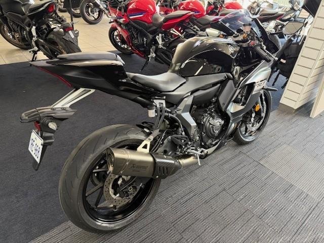 2025 Yamaha YZF-R7 LAMs YZF-R Black
