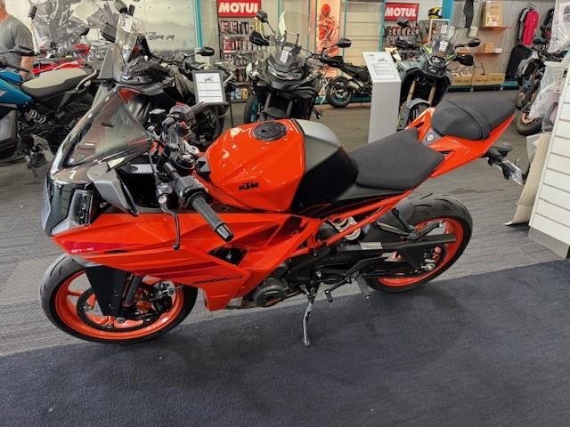 2024 KTM RC 390 GP Edition RC