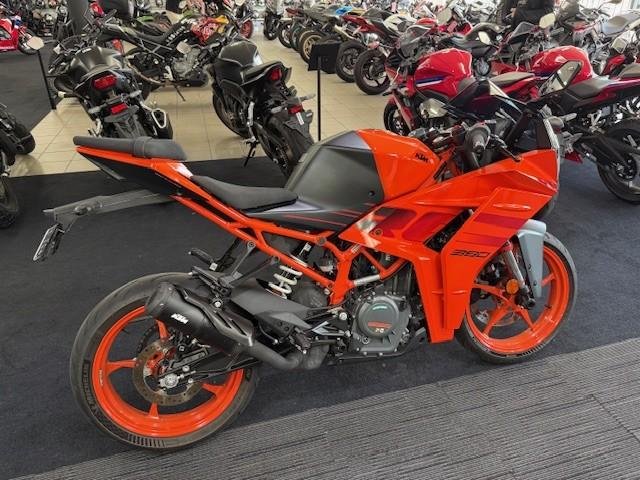 2024 KTM RC 390 GP Edition RC
