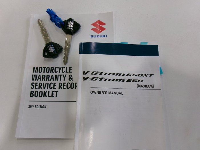 2022 Suzuki V-STROM 650XT (DL650XA) Black