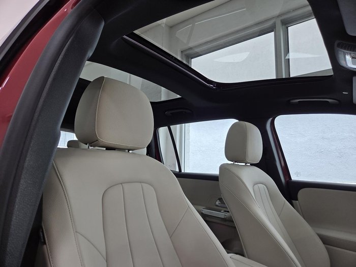 2022 Mercedes-Benz GLB-Class GLB200