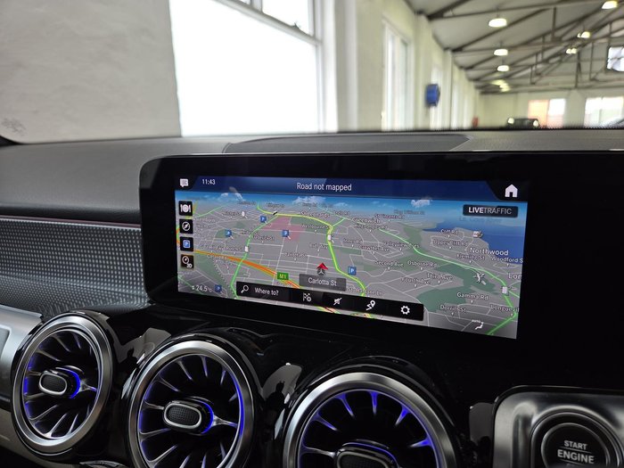 2022 Mercedes-Benz GLB-Class GLB200