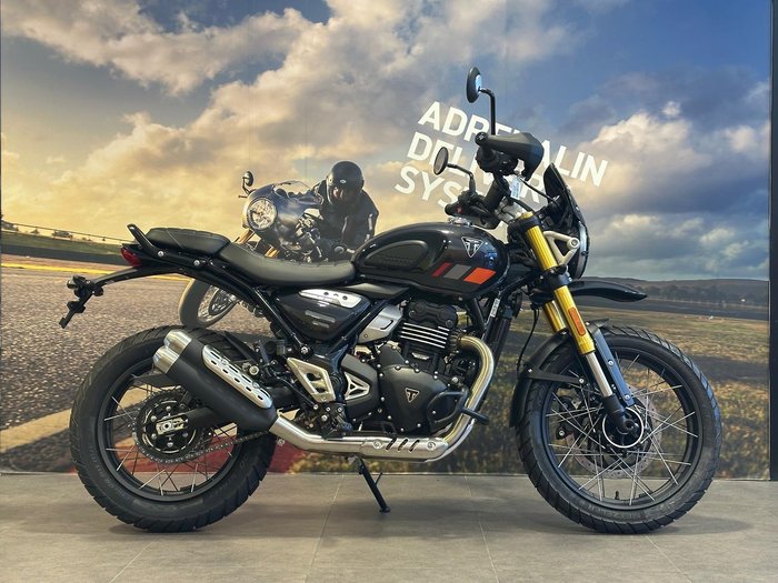 2025 Triumph Scrambler 400 XC Scrambler Grey