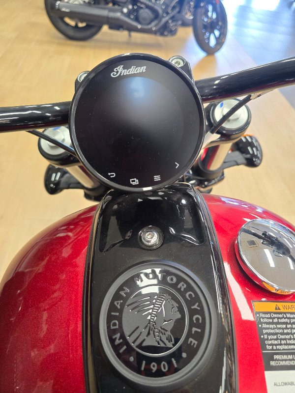 2024 Indian CHIEF DARK HORSE RED