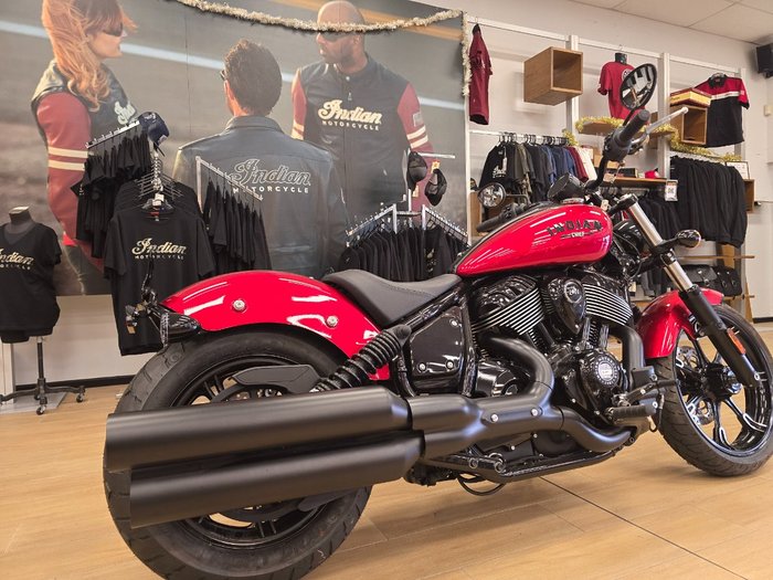 2024 Indian CHIEF DARK HORSE RED