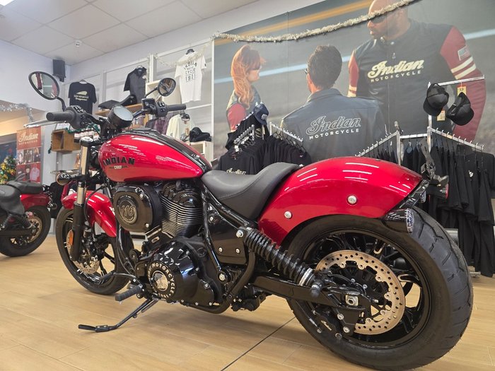 2024 Indian CHIEF DARK HORSE RED