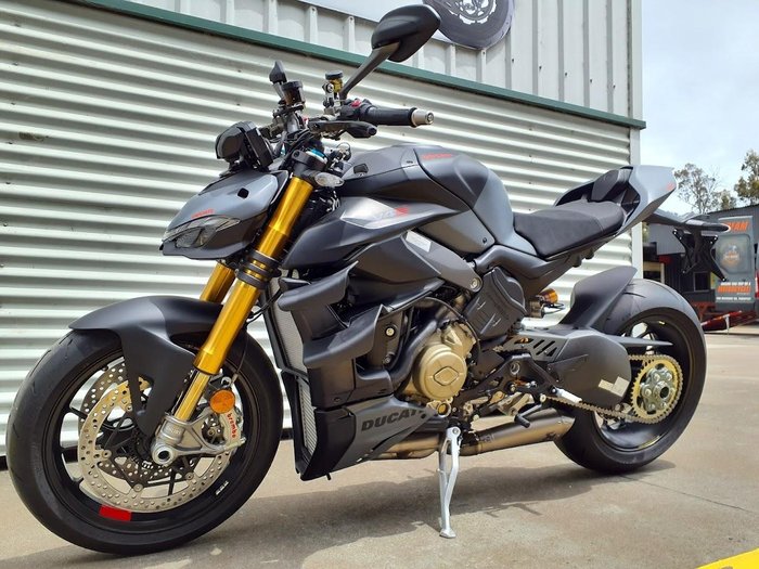 2024 Ducati Streetfighter V4 S Streetfighter Grey