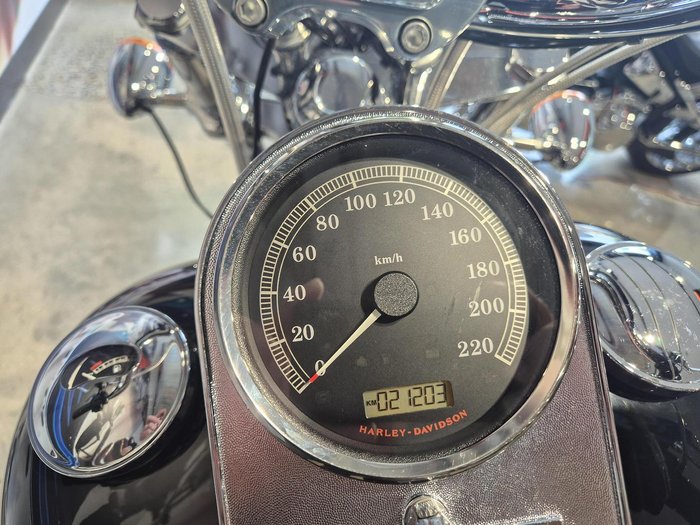 2012 Harley-Davidson Softail Standard 1690 (FXST) Softail Black