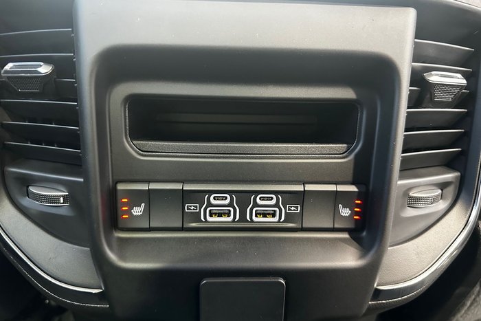 2025 RAM 1500 Laramie Sport Hurricane SO RamBox